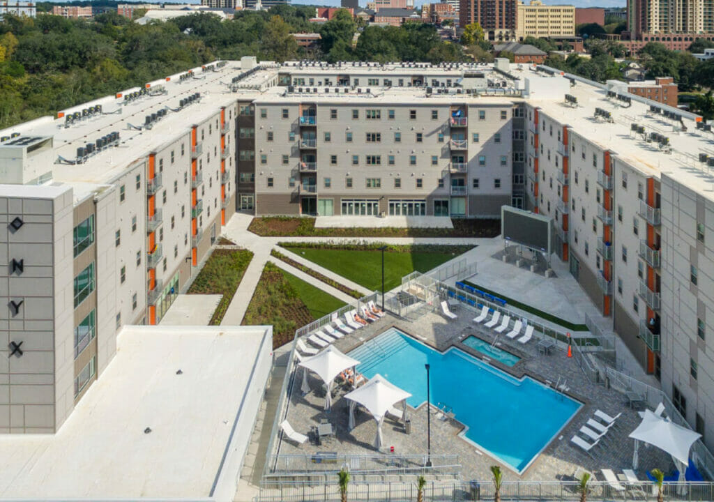 ARCO-ONYX-at-FSU-Student-Housing-Courtyard-and-Pool-1280x900 Design-build construction projects | ARCO DB | ARCO Design Build | ARCO Design/Build